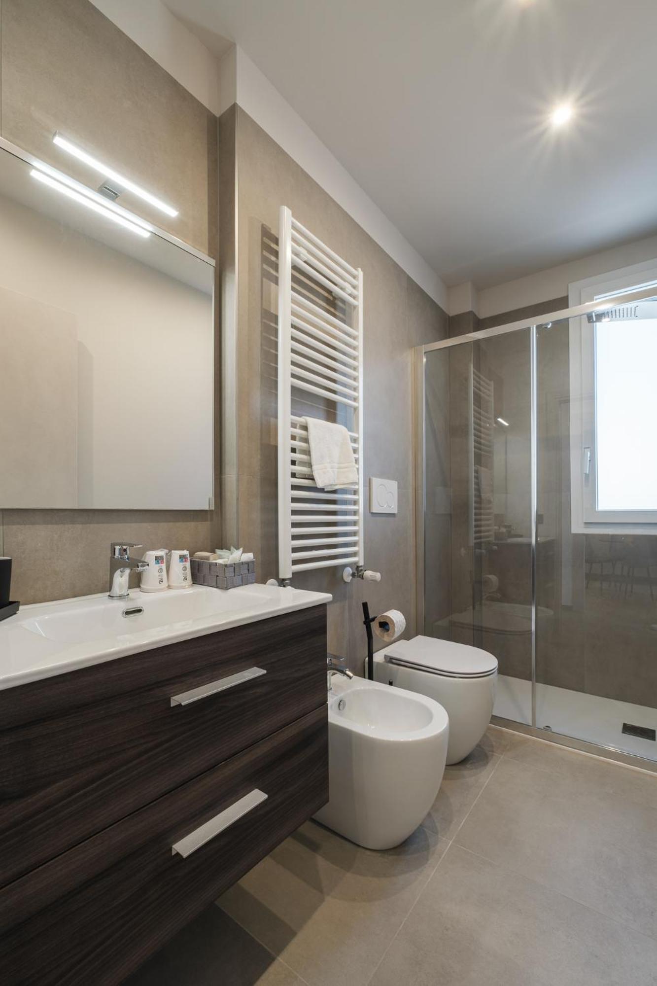 Residence Goldoni6 Suite Apartment Римини Екстериор снимка