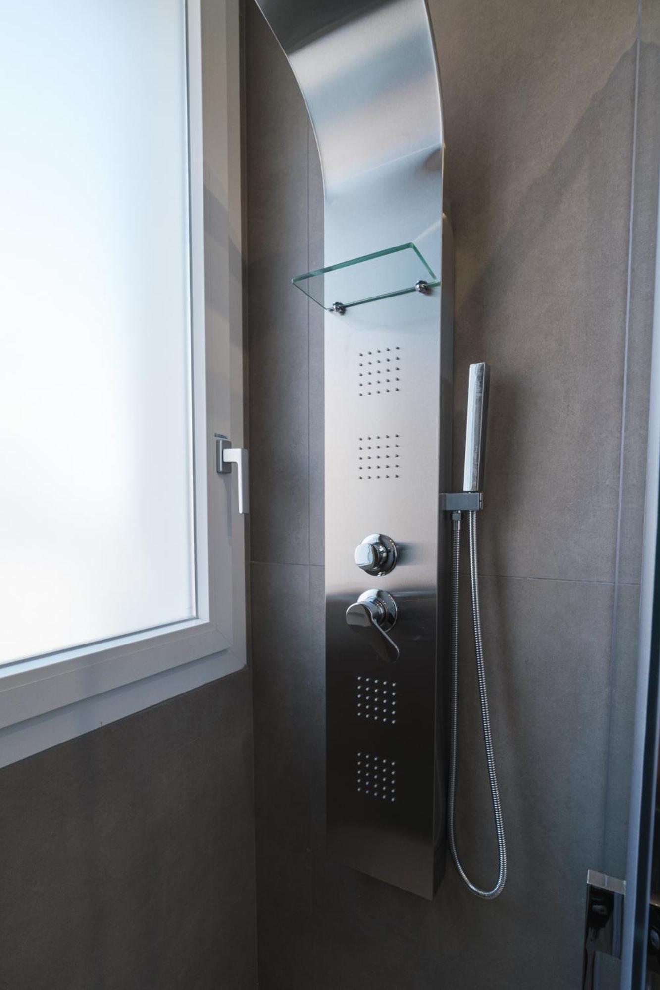 Residence Goldoni6 Suite Apartment Римини Екстериор снимка