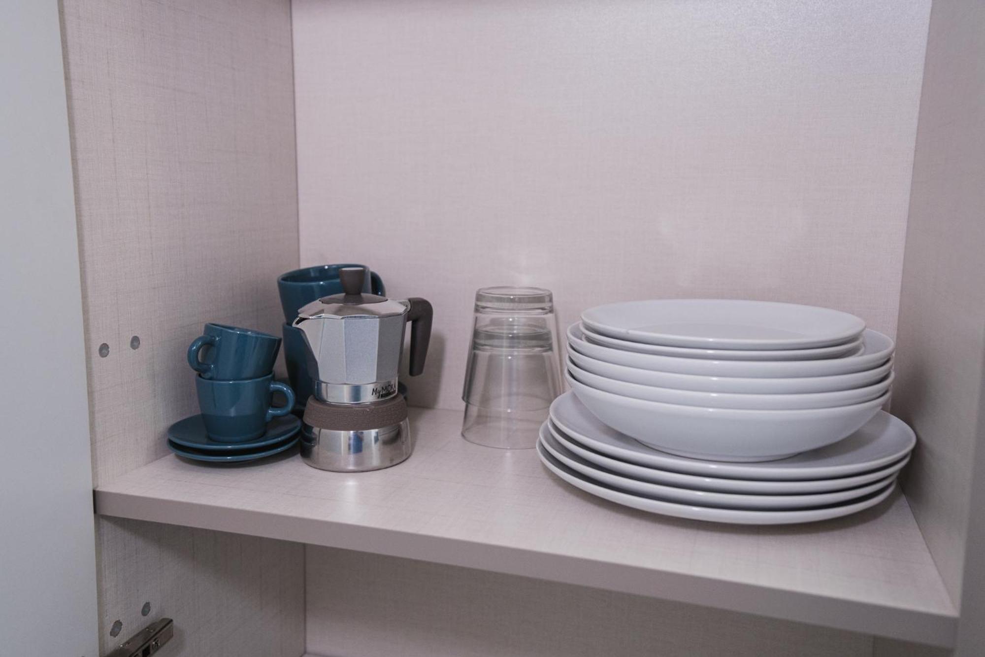 Residence Goldoni6 Suite Apartment Римини Екстериор снимка