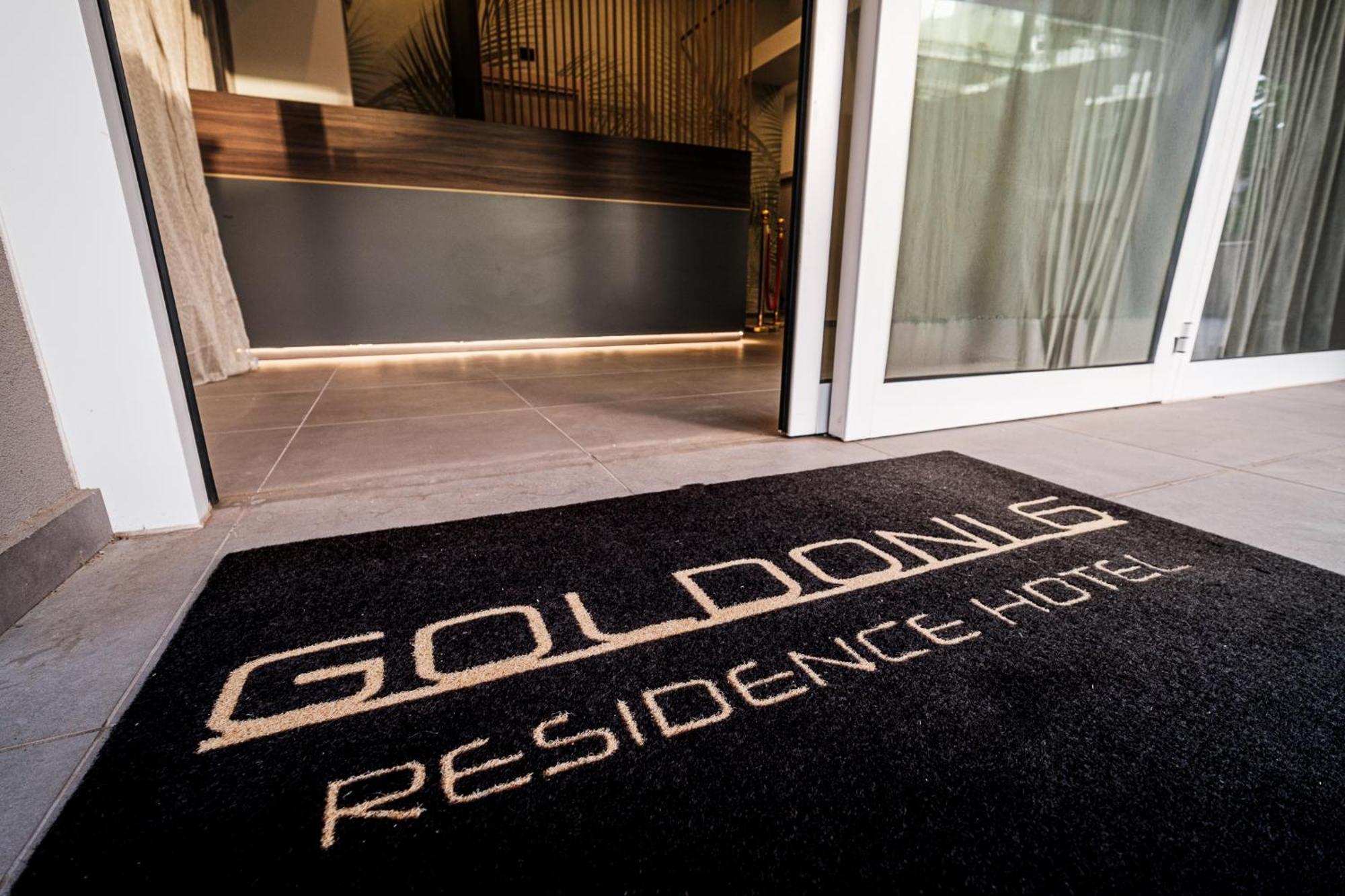 Residence Goldoni6 Suite Apartment Римини Екстериор снимка