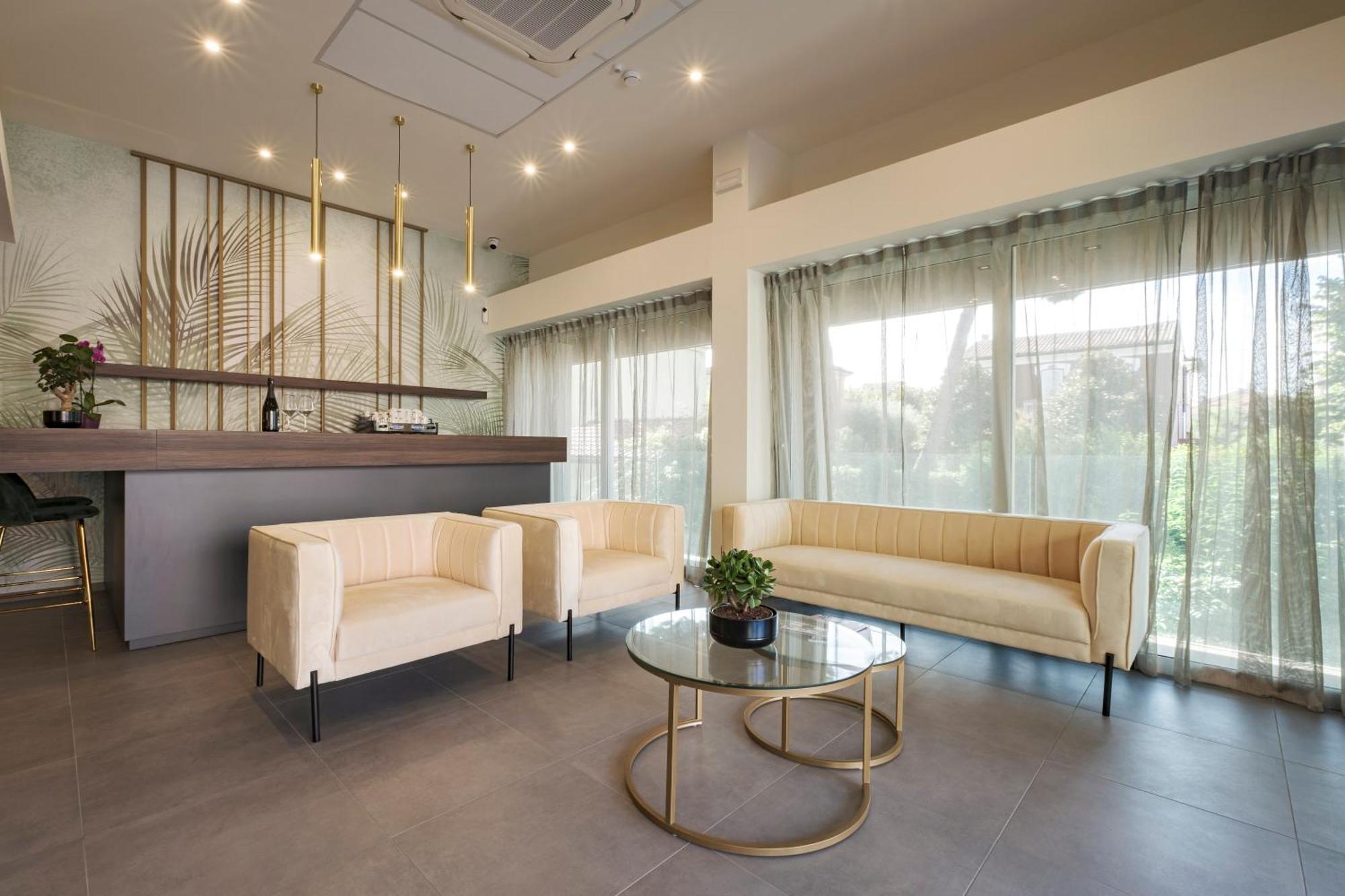 Residence Goldoni6 Suite Apartment Римини Екстериор снимка